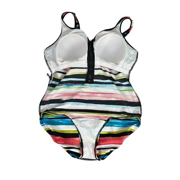 Miraclesuit One-Piece Swimsuit size 16 Zip Front - Picture 5 of 9